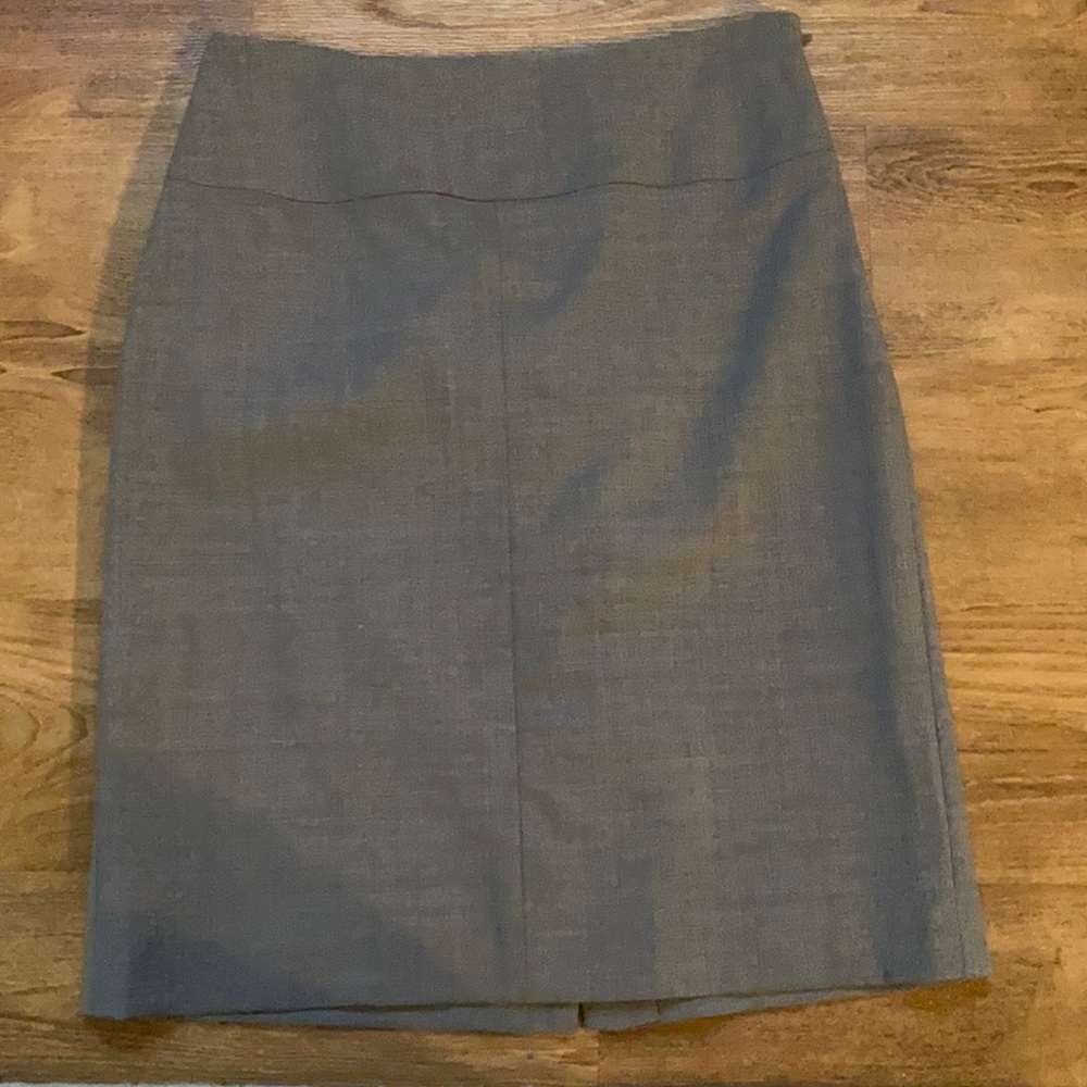 Banana Republic pencil skirt charcoal gray